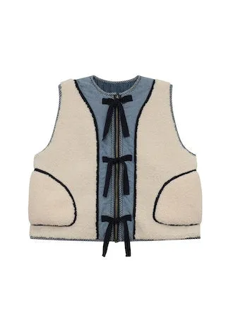 The Great - The Shepherd Vest in Sierra Wash with Cream Sherpa